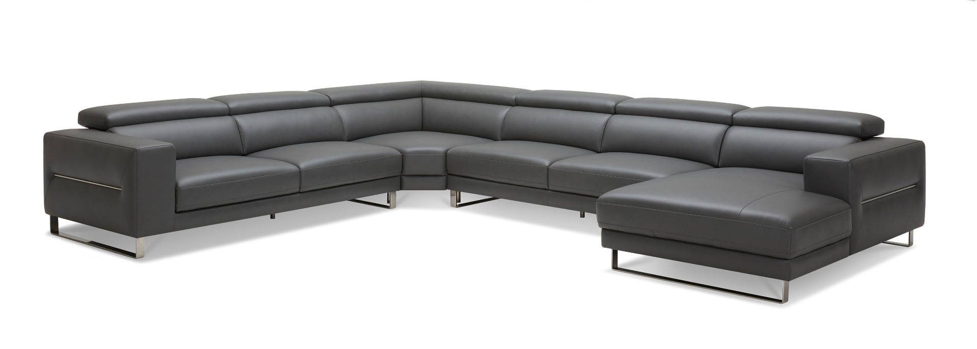 Divani Casa Hawkey – Contemporary Black Leather RAF Chaise Sectional Sofa